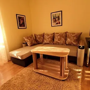 Nadezhda On The Nauryzbai Batyr 68 Апартаменты Алматы